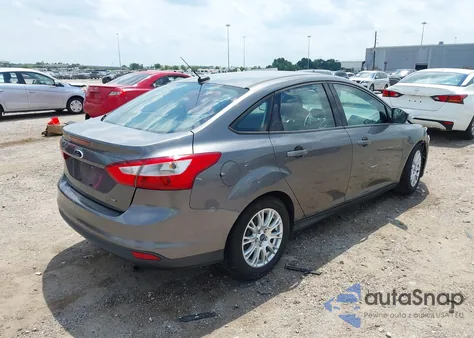 2012 Ford Focus Se из США, поврежденный, VIN 1FAHP3F28CL333239